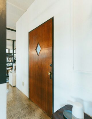image_neutral-174